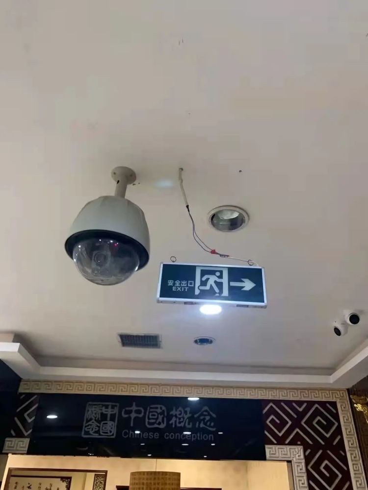 2,部分室内消火栓被遮挡