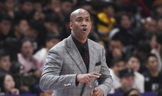 nba 马布里这个拯救了CBA却伤害了中国男篮的人，可能要离开CBA了