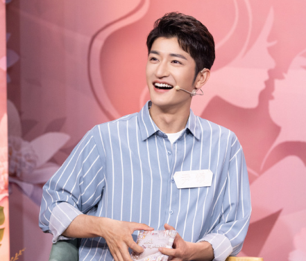 尹颂首秀cctv-7,入职央视后再接新节目!