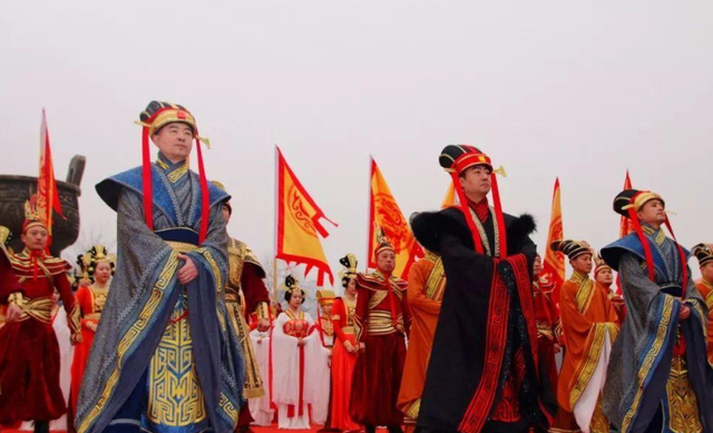 为何唐朝都要被藩镇宦官毁了,朝廷还在争这个?