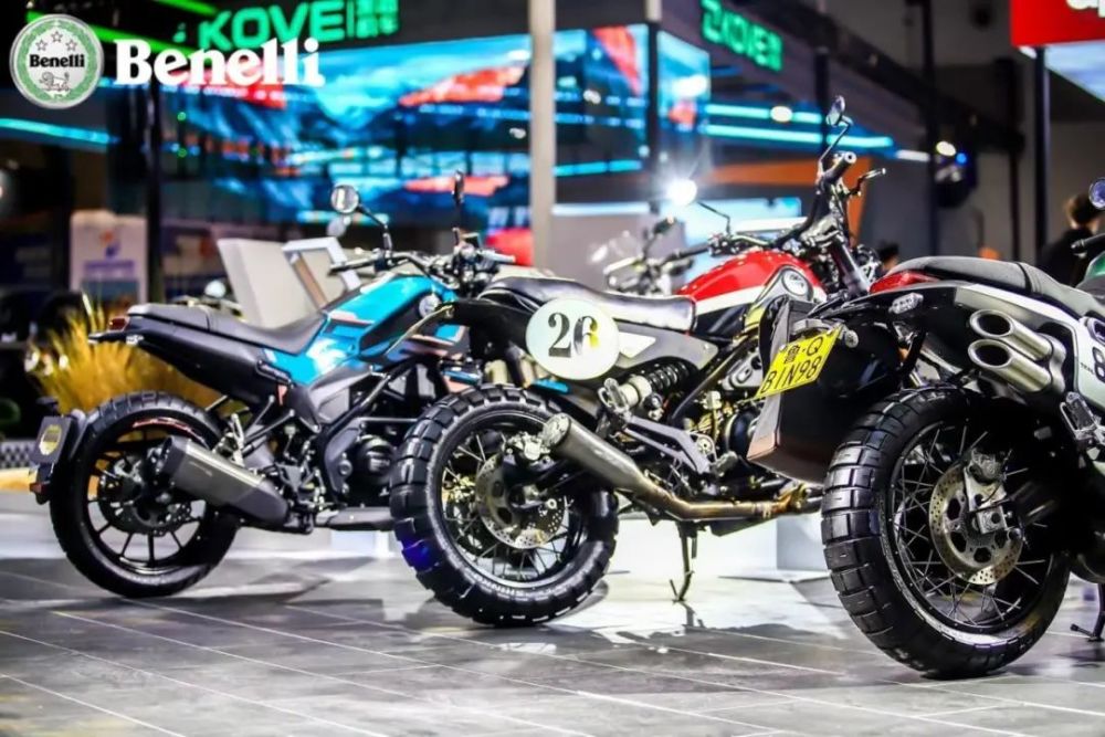 benelli×领克03 ,性能双骑士跨界出道