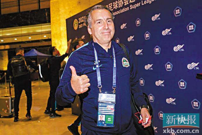 哈维尔·佩雷拉 河南主帅遭西甲球队莱万特挖角 嵩山龙门被迫换帅