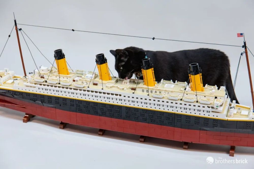 乐高10294泰坦尼克号详尽开箱测评 - 乐高千年隼驱逐舰 - 实验室设备