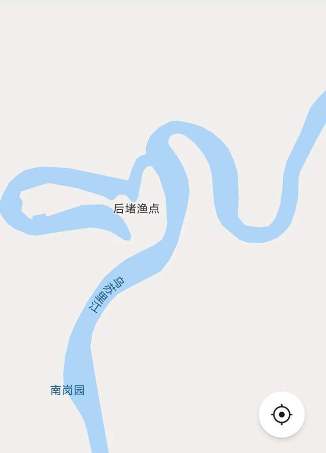 我本来想着抢在洪峰前钓钓鱼,没成想差点没走出来