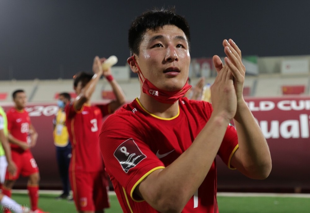 武磊 凌晨3点！国足传出消息：武磊“弱点”再次凸显，西甲难以立足