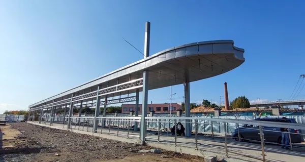 聚焦延吉brt首个样板站台雏形初现