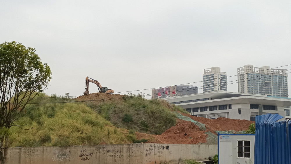 探访在株洲火车站改扩建施工现场走一圈顺路看看芦淞市场群