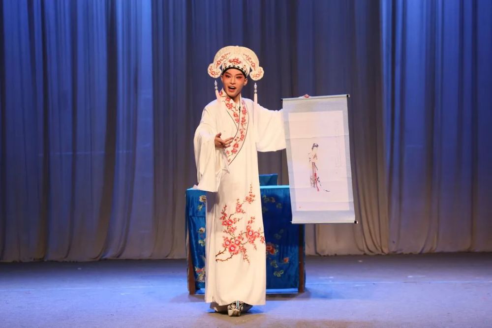 周末有戏桂剧折子戏专场承包你的暖冬