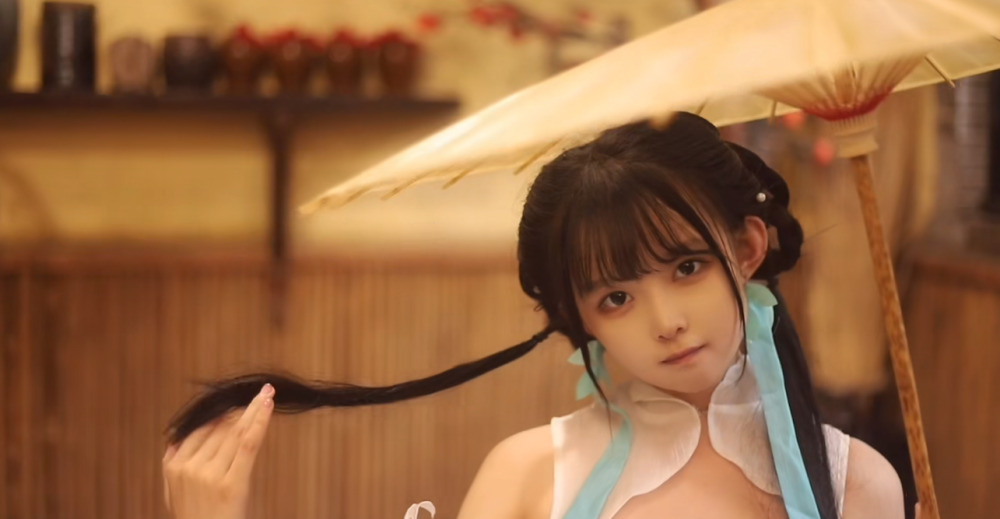 国庆漫展没了福利姬,穿和服和武士刀却被喷惨,cos圈真没救了?