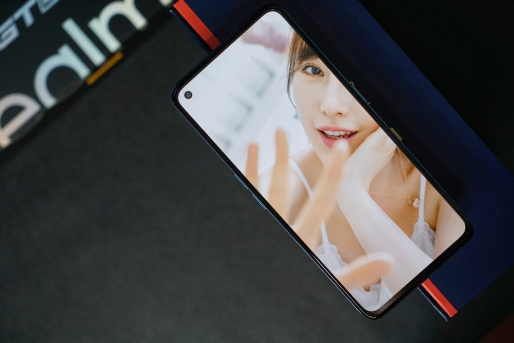 realme gt neo2搭载骁龙870处理器,辅以lpddx4x ufs3.