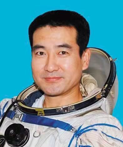 航天英雄翟志刚,他儿子叫什么?两层重大意义,绝对没有重名