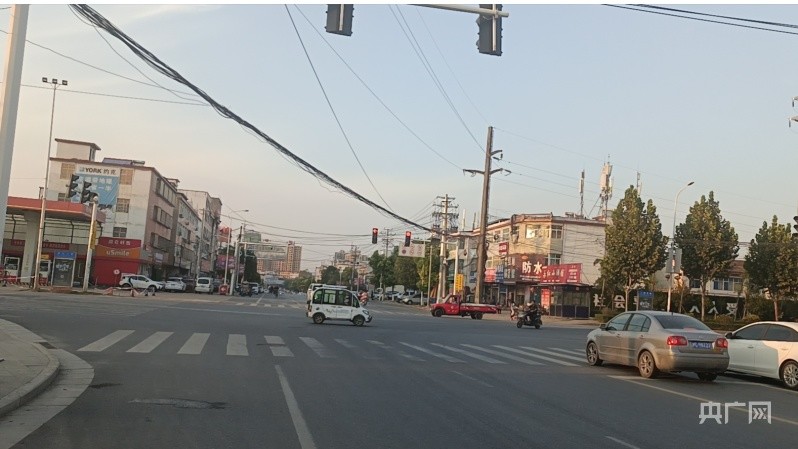 河南正阳县一路口事故频发俩月2起事故致4人死亡