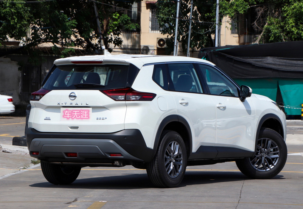 两驱舒适suv上海车主提了奇骏用车5个月