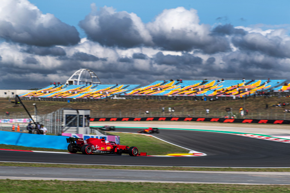 f1土耳其站周五练习赛数据分析赛道抓地力提升梅赛德斯领先