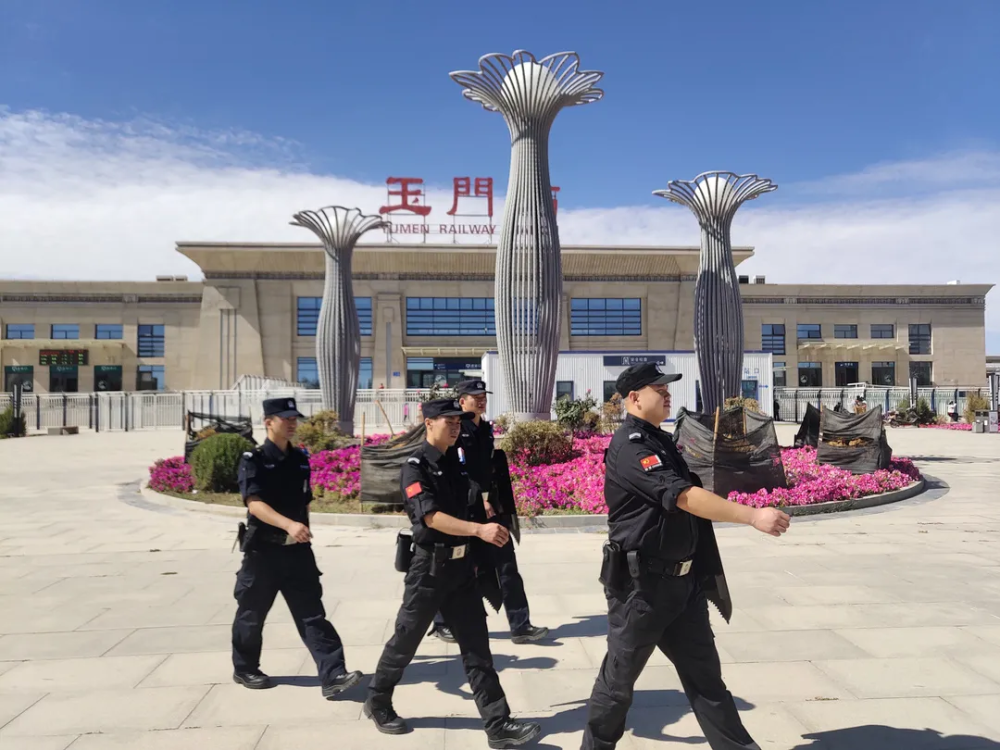 筑牢平安玉门 护航百姓安全