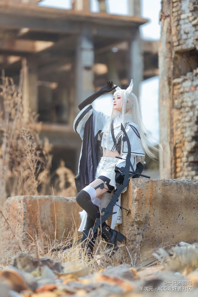 明日方舟白金正片cos_腾讯新闻