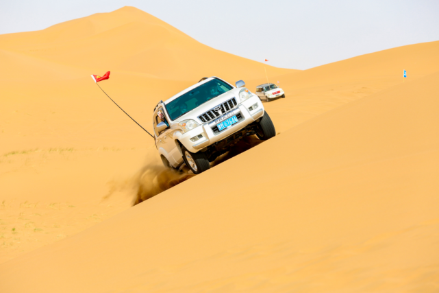 阿拉善沙漠嘉年华,打开一汽丰田新"魔盒"