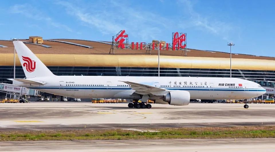 合肥-新桥机场.高速公路也是枢纽作用发挥的重要体现.