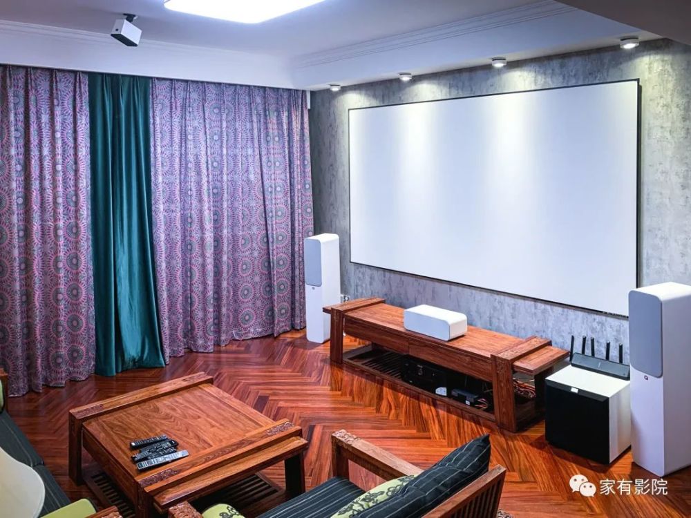 老胡的户型图想要好好打造这个两人世界的老胡,把心心念念的家庭影院