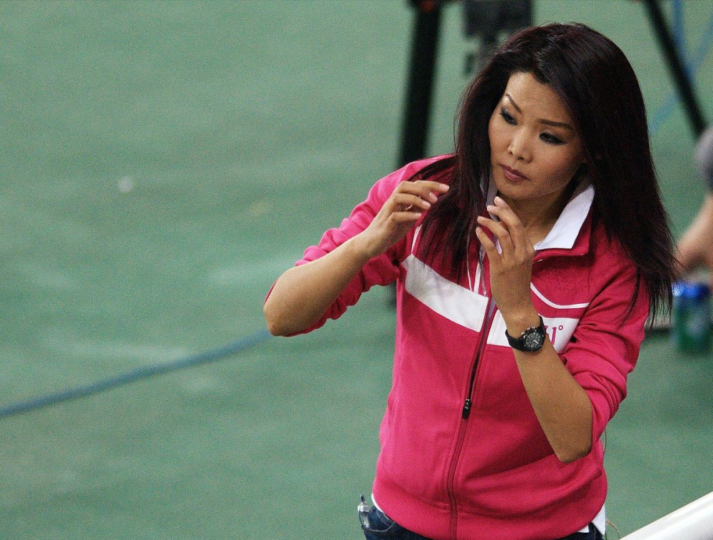 冬日娜原来这么有气质穿polo衫把领子立起来配牛仔裤显腿长