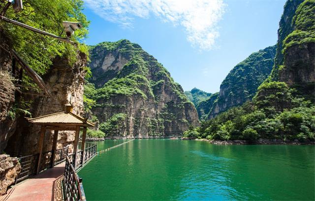 北京一处自然仙境,碧水青天称"古城九曲",距城区85公里