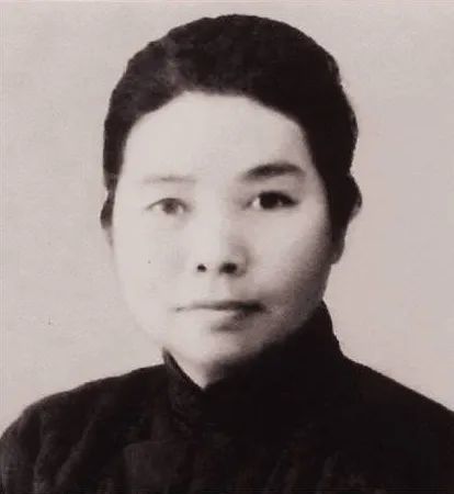 爱国女性与辛亥革命