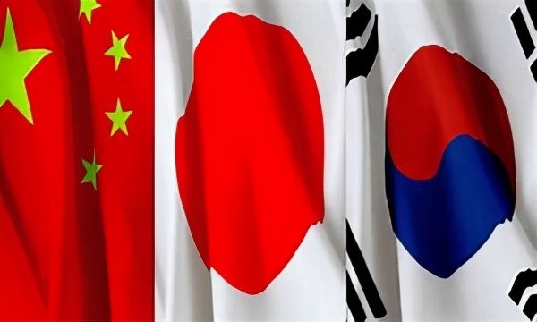 中日韩三国相互之间都存在着一定的矛盾,未来的国际竞争,绝对不会仅仅