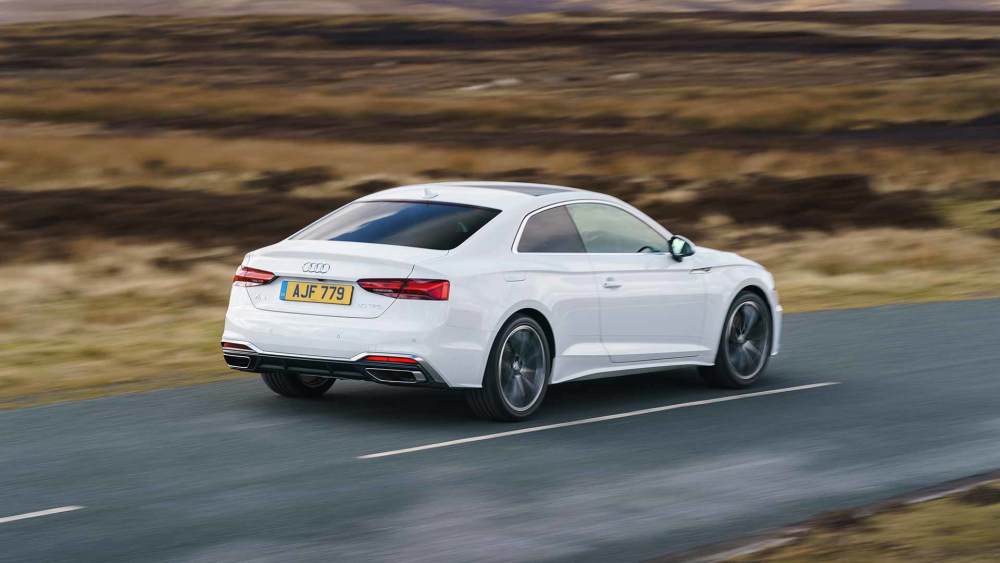 拉风时尚占据一大部分卖点:双门版奥迪a5