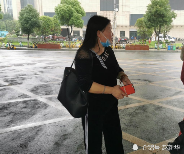 年輕美女法院書記員不顧母親反對堅決嫁給帥哥訂婚前被殺拋屍贛江二審