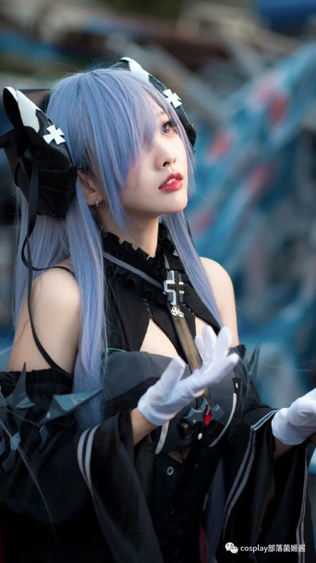 cos:碧蓝航线奥古斯特cos正片@宫本 