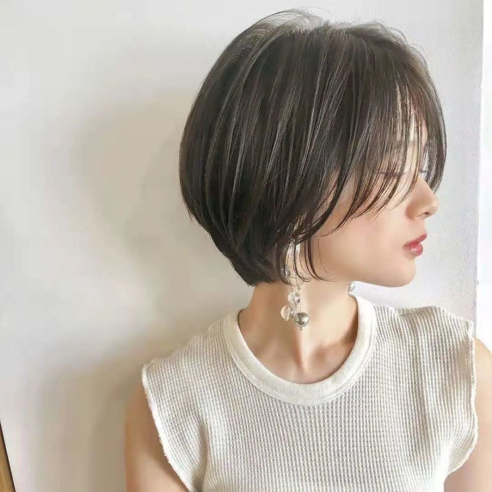 关注《发型图片库》,天天分享好发型甜美可爱的短发系列喜欢我就关注