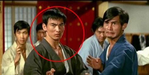 "安全第一"的元奎,曾捧红周星驰和杰森斯坦森