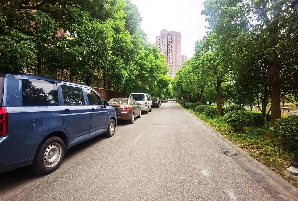 业主为别墅区和普通区吵翻！是“穷人歧视”吗？(图4)