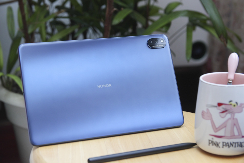 性能加持!荣耀平板v7重新定义行业标准