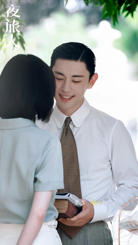 如何找職業(yè)規(guī)劃專家倫越不低調(diào)老公孩子調(diào)侃蛋糕慶生自信股表