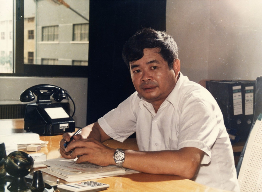 下一个玻璃大王信义玻璃营收117亿元创始人身价680亿