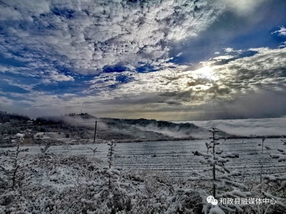 【大美和政】和政拍了拍您:踏秋赏雪 惊艳了整个秋天!_腾讯新闻
