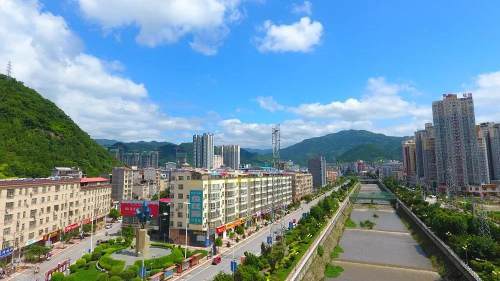 商南聚力打造精品城市全县城镇化率达586