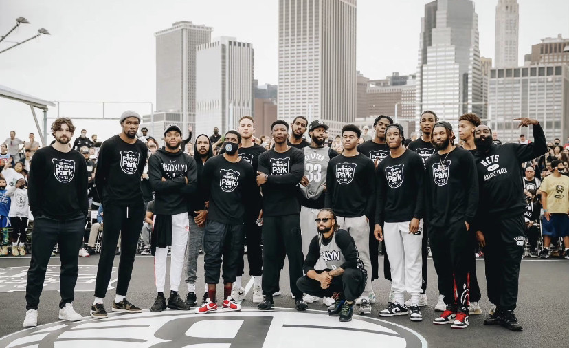 篮网2大消息出炉欧文无缘会师费城76人篮网官宣裁掉萨姆纳