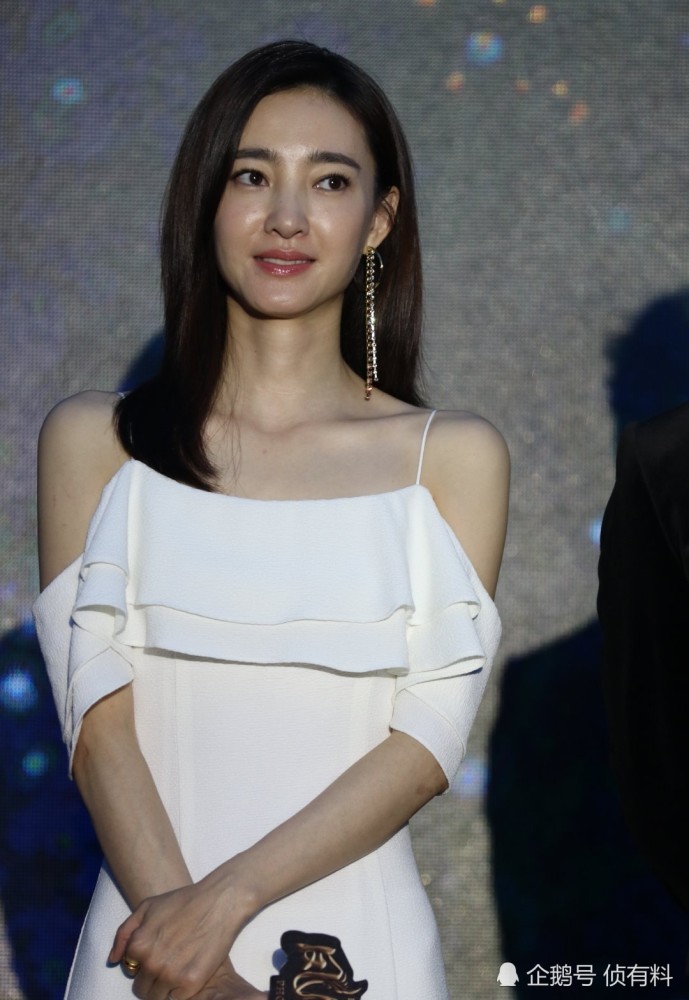 王丽坤活动现场近距离抓拍原生态生图什么水平