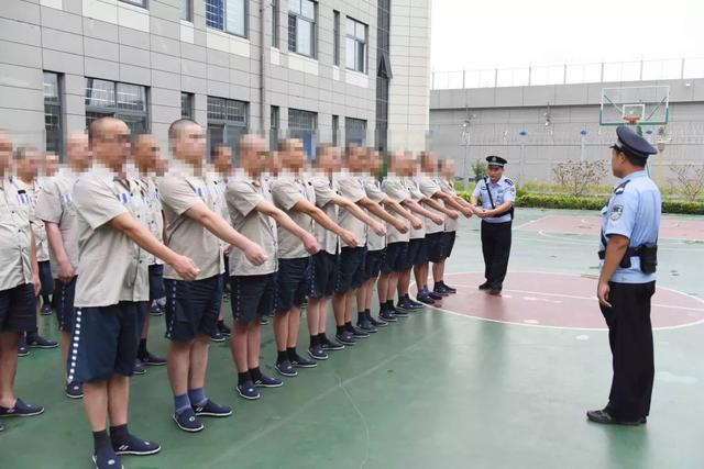 监狱的管理是这样的,家属还要担心他们的生活吗?_腾讯新闻