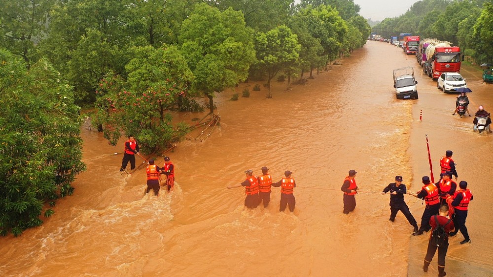 山西绛县暴雨图片