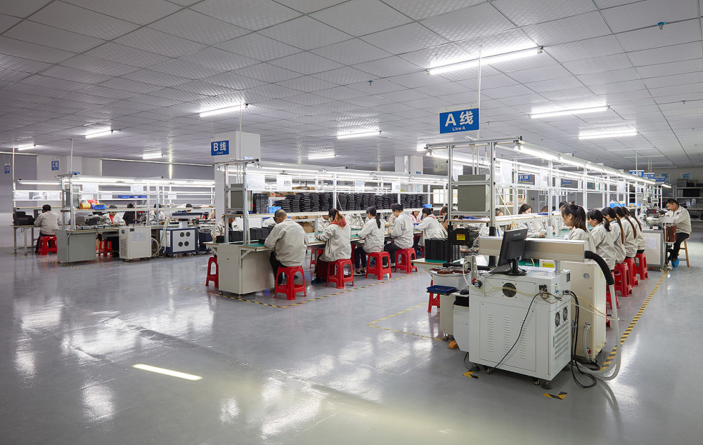 六成高职学生不做"蓝领",老思想vs新青年,父母们傻眼了_腾讯新闻