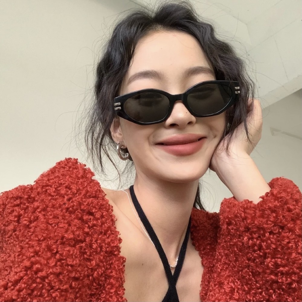 ins神仙女生头像