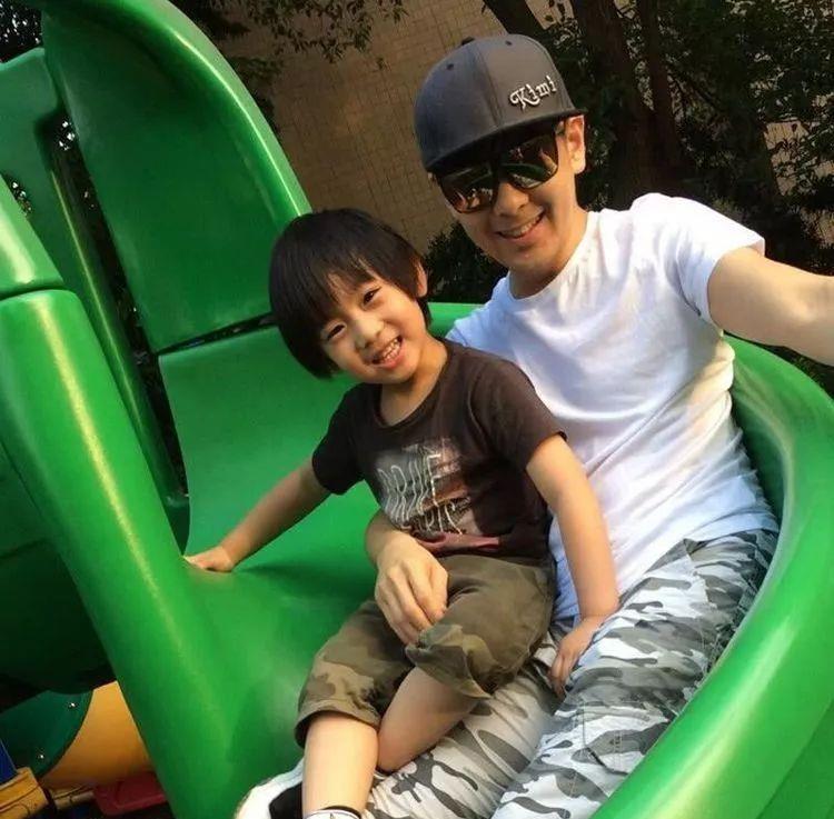 3年前《妈妈是超人》里的大麟子长大了,8岁的他变化不小_腾讯新闻