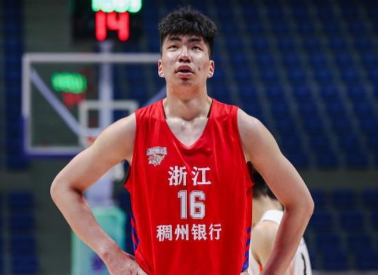 cba 又一欧洲名帅加盟！CBA劲旅教练组更豪华，新赛季剑指冠军