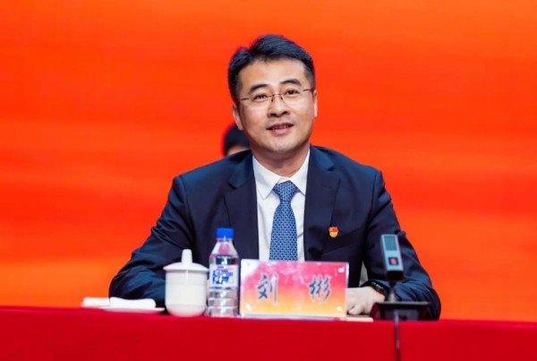 (吉大一院院长刘彬讲话)刘彬希望遴选出的专家队伍不仅限于提供高水平