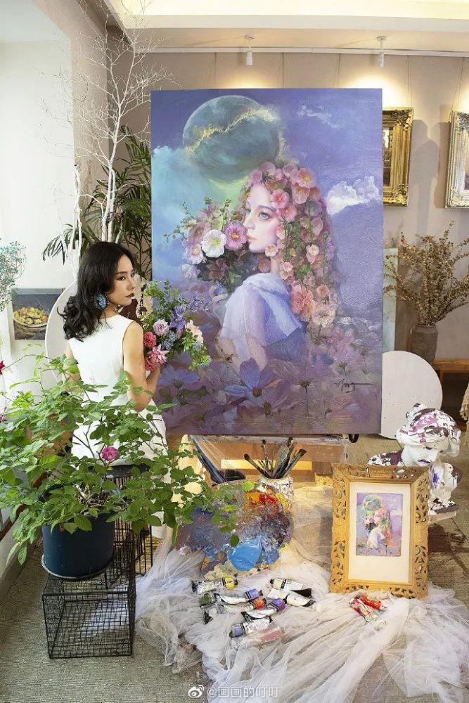 她3年只穿白裙作画,全身沾满"颜料"却美成童话:"姐姐真飒!