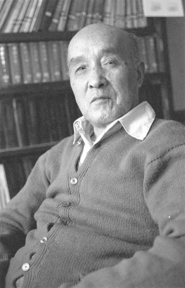 妻子花22年治疗他的精神疾病,晚年王元化:我成就事业,她成就我