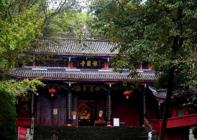 川渝秘境|探访四川乐至报国寺:千年"树抱佛"奇观 曾吸引央视《走进